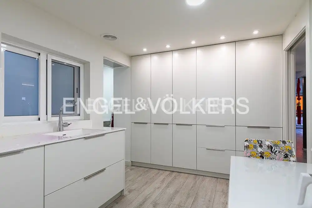 Cuina de Pis en venda en Valencia amb Aire condicionat, Calefacció i Parquet
