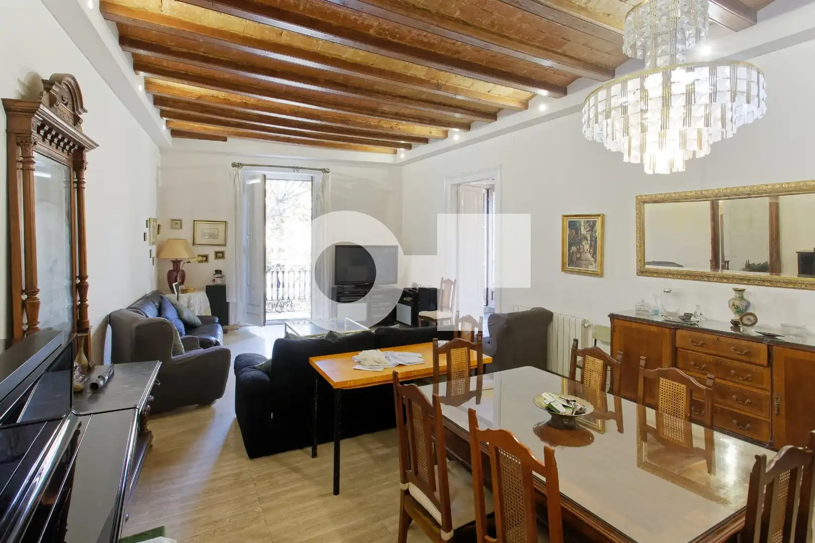 Sala d'estar de Apartament en venda en Barcelona amb Terrassa, Moblat i Balcó