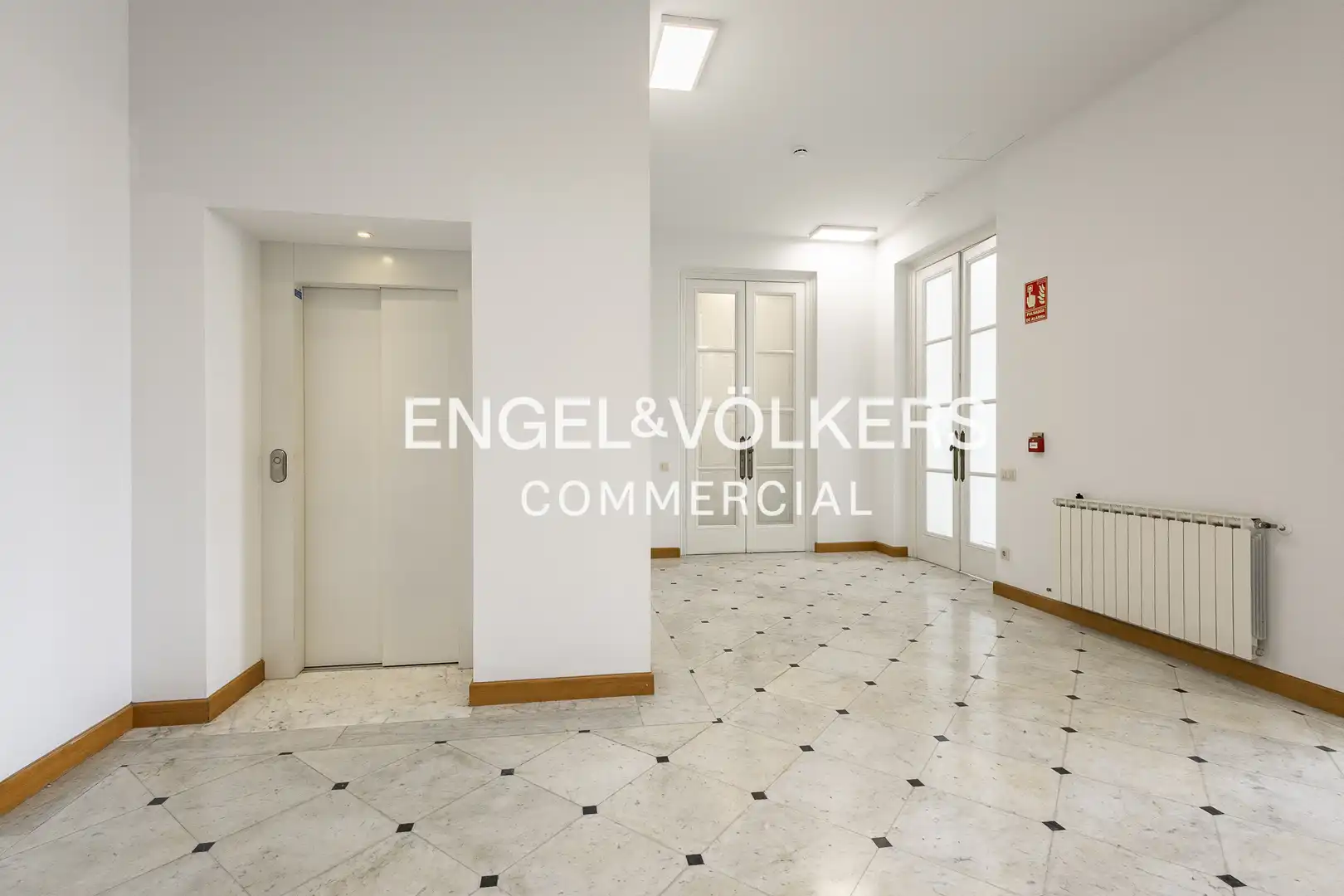 Büro zur Miete in Barcelona mit Klimaanlage und Terrasse