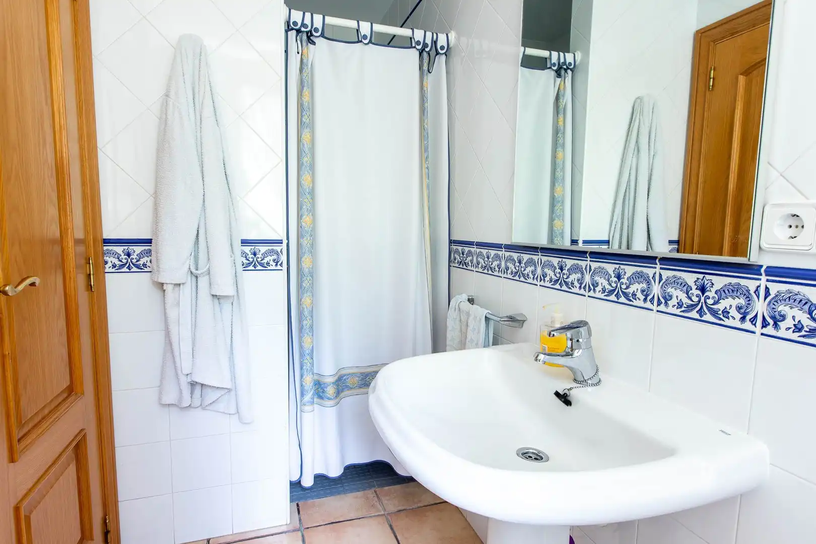 Baño de Casa o chalet en venta en Puente la Reina / Gares con Calefacción, Jardín privado y Trastero