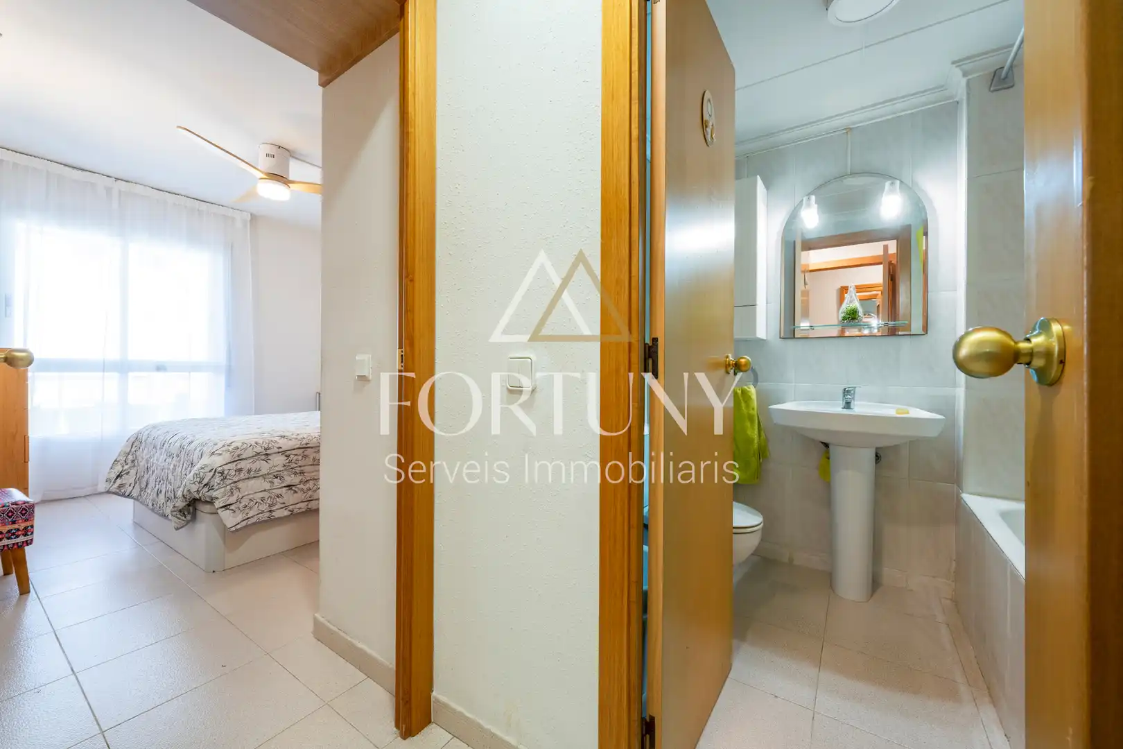 Flat for sale in Vinyols i els Arcs  with Air Conditioner, Swimming Pool and Balcony