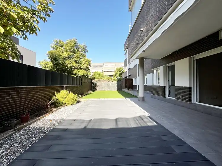 Terrace of Flat for rent in Las Rozas de Madrid  with Air Conditioner, Heating and Private garden