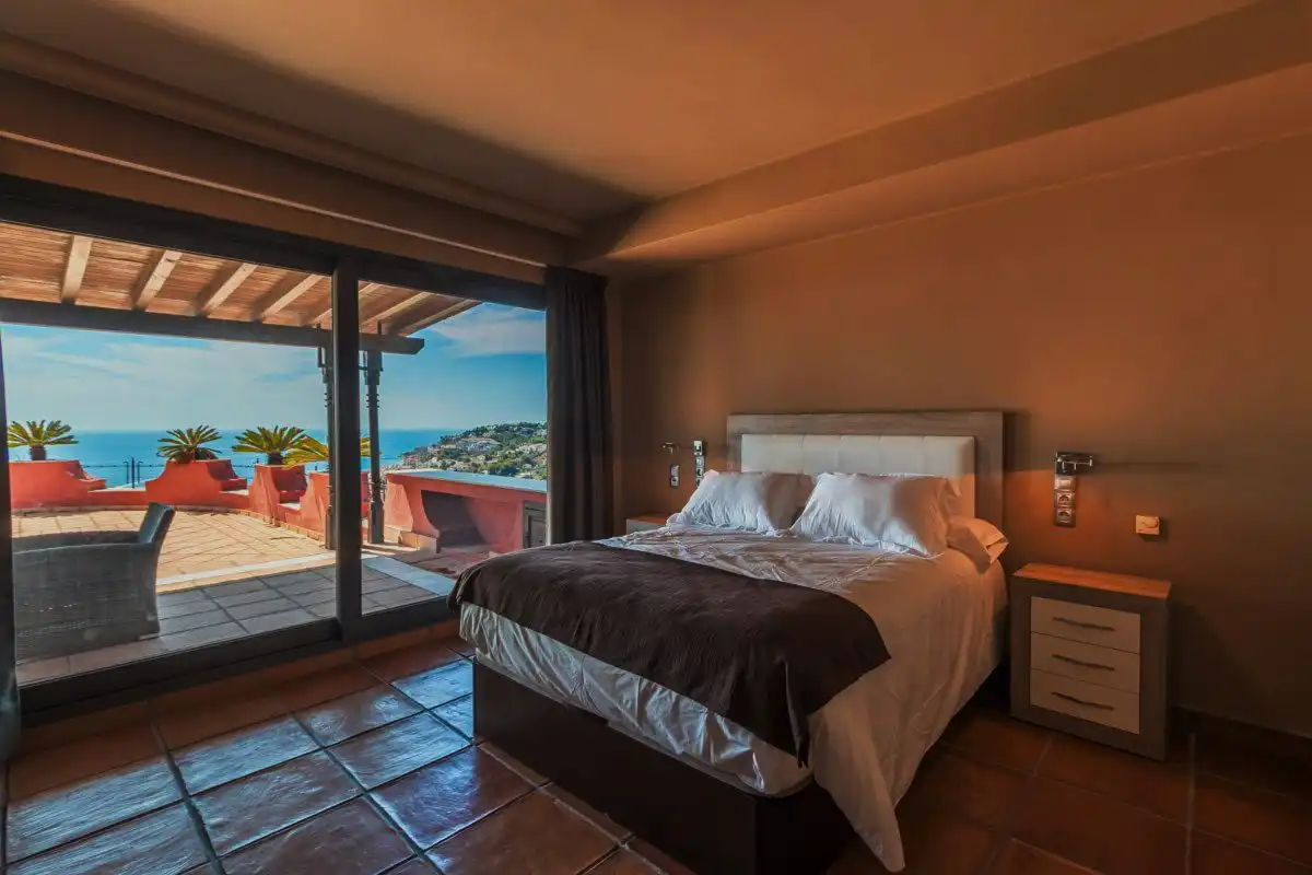 Habitación de Casa o chalet en venta en Almuñécar