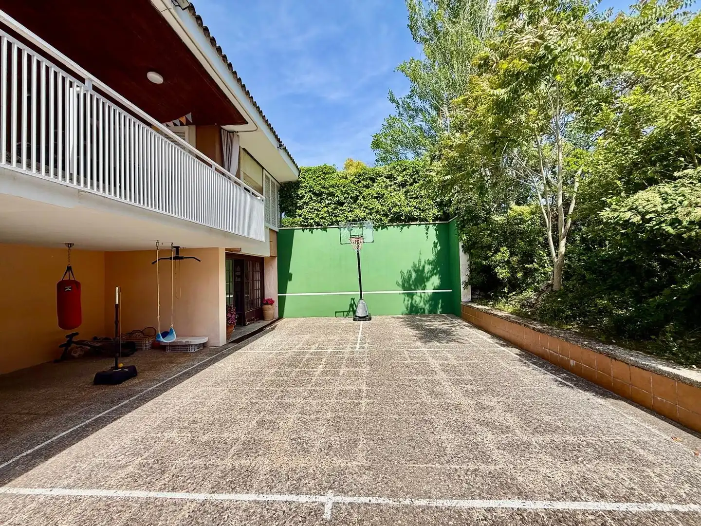 Vista exterior de Casa o chalet en venta en La Torre de Claramunt con Aire acondicionado, Calefacción y Jardín privado