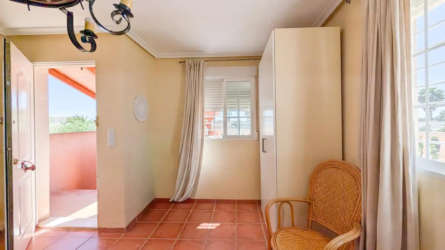 Casa o xalet en venda en Elche / Elx amb Aire condicionat, Jardí privat i Terrassa