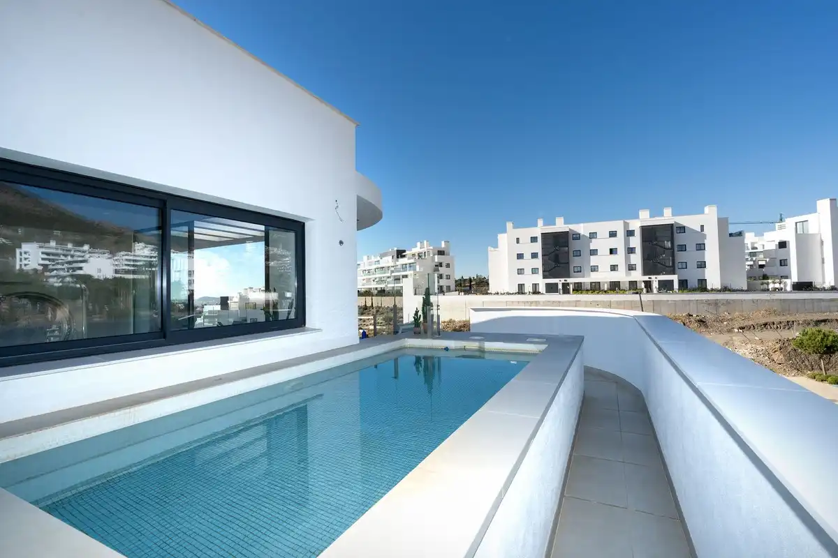 Ático con terraza en venta en Paseo Jesús Santos Rein 5, imagen 12