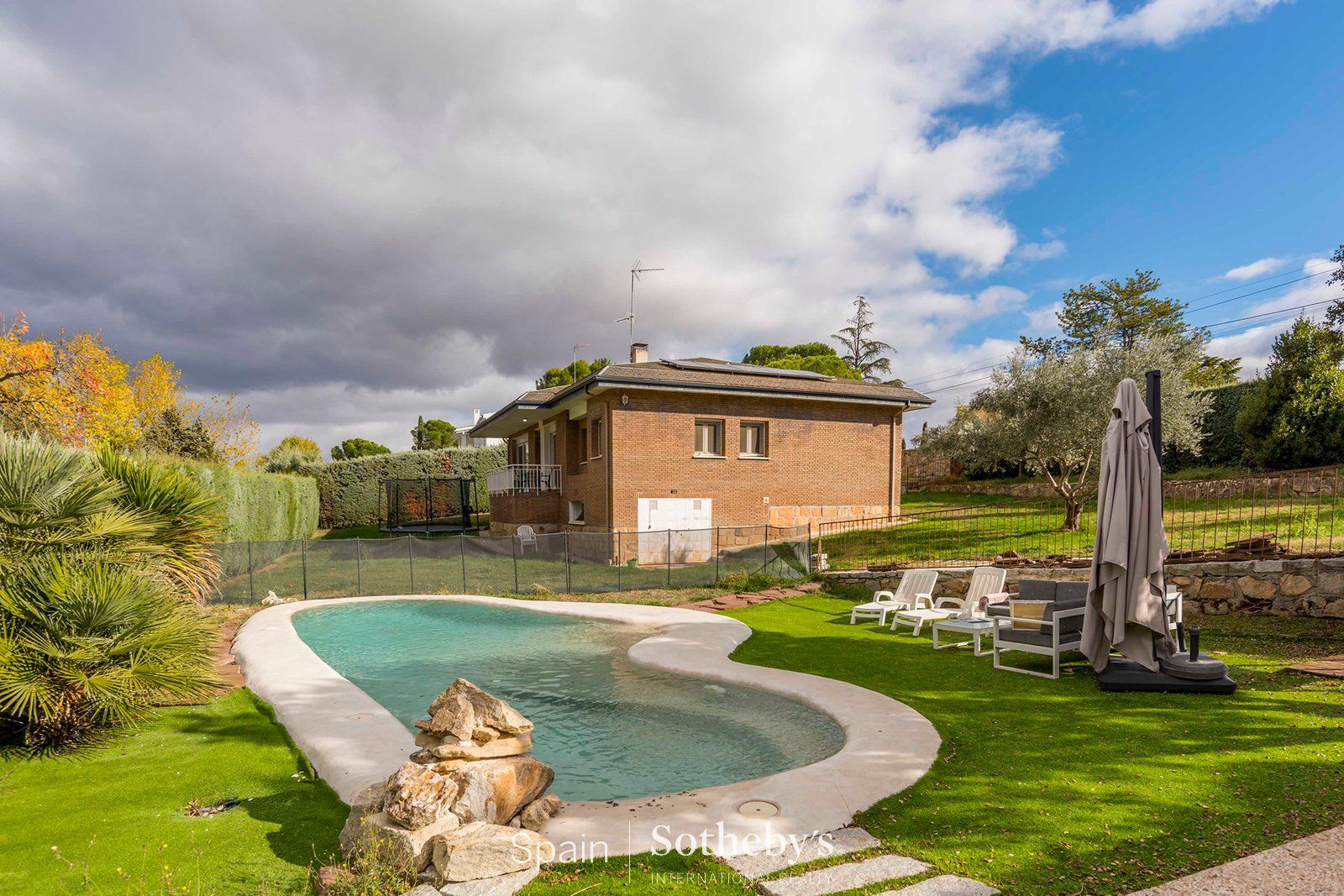 Jardín de Casa o chalet en venta en San Agustín del Guadalix con Aire acondicionado, Calefacción y Jardín privado