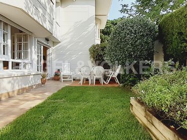 Reihenhaus mit Balkon zur Miete in Banyeres