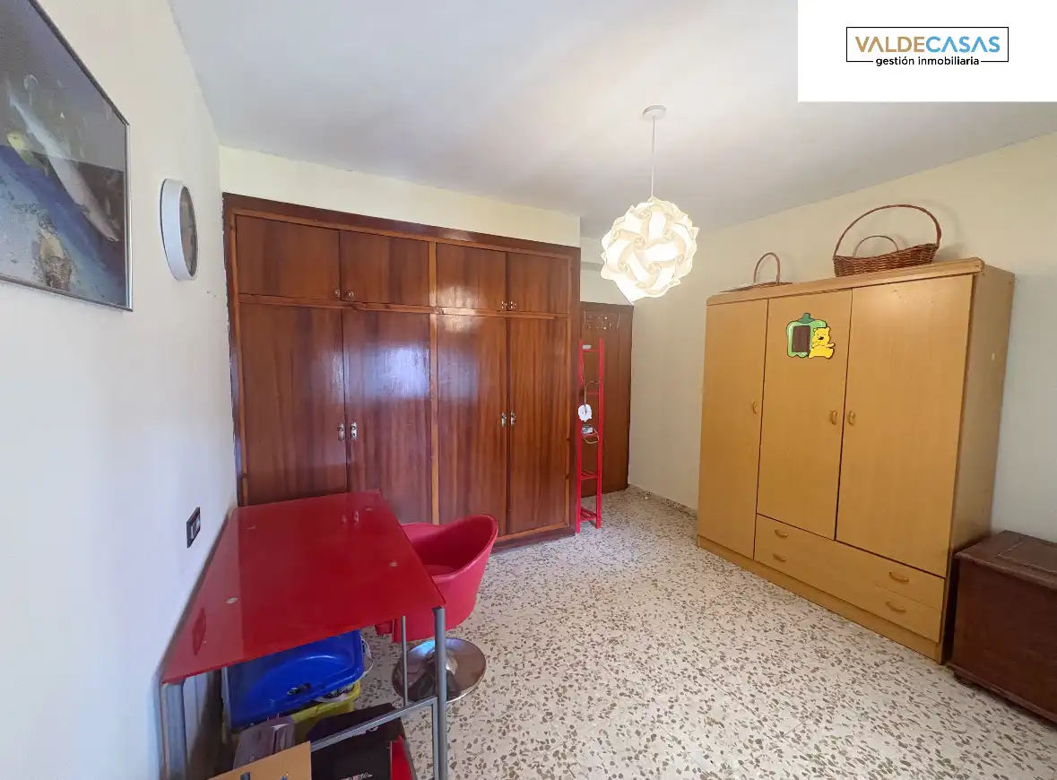 Dormitori de Casa o xalet en venda en Alhendín amb Jardí privat, Terrassa i Piscina