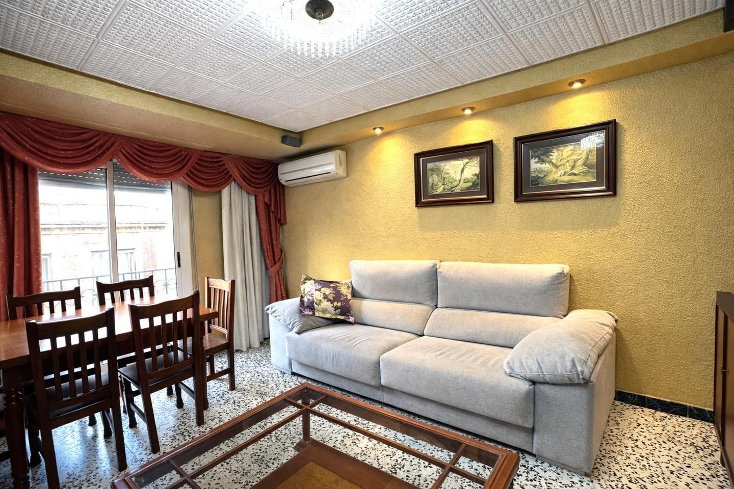 Sala d'estar de Pis en venda en Elche / Elx amb Aire condicionat