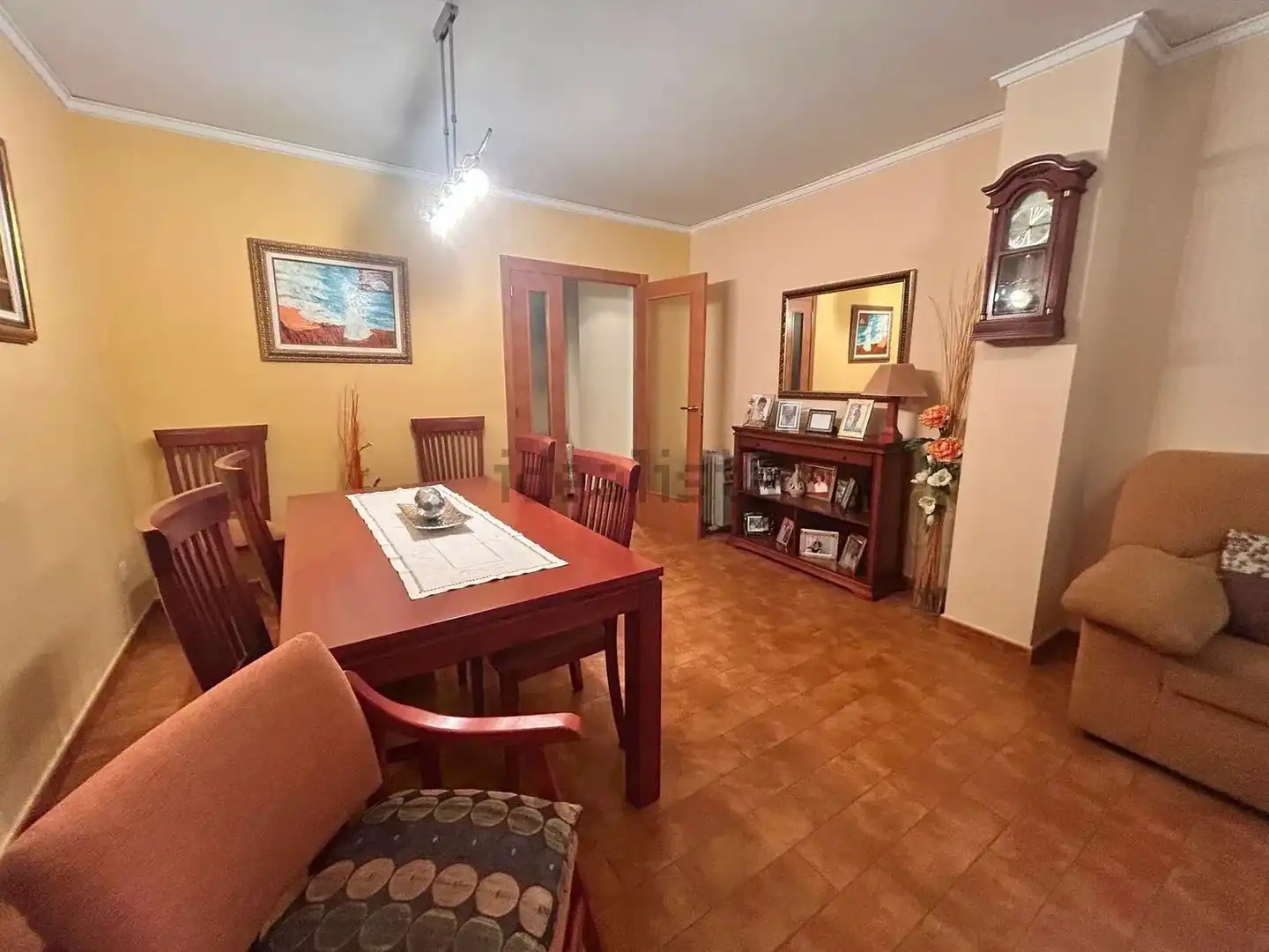 Piso con terraza en venta en Avinguda Joan XXIII, imagen 2