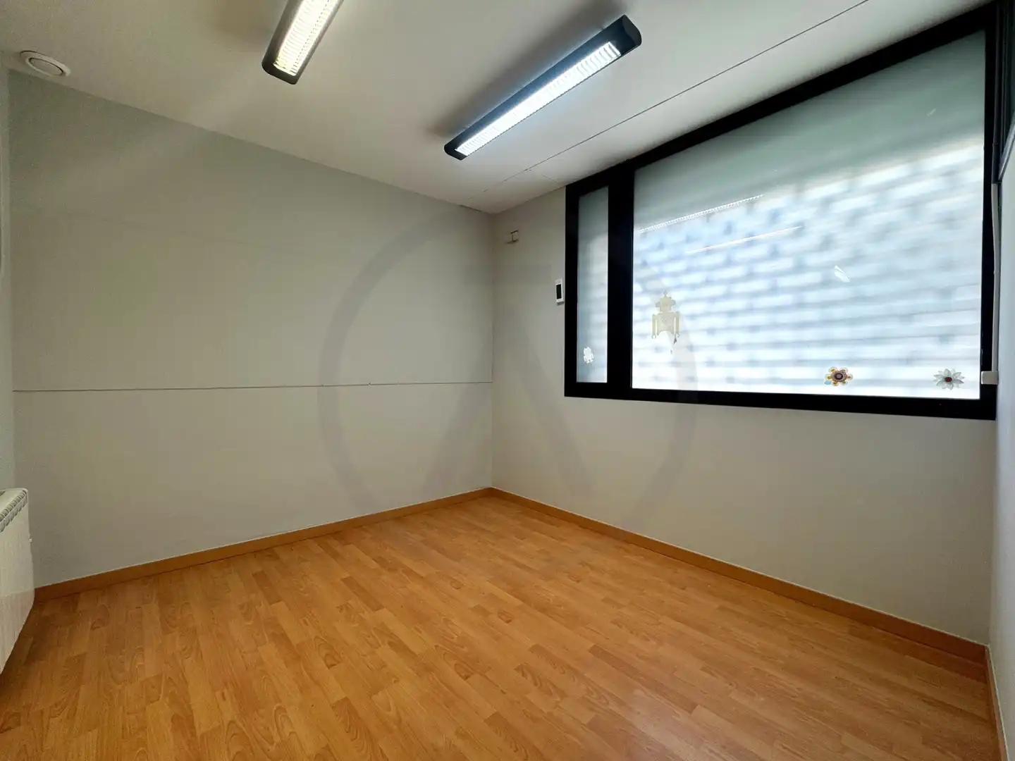 Local en venta en Terrassa con Calefacción y Parquet