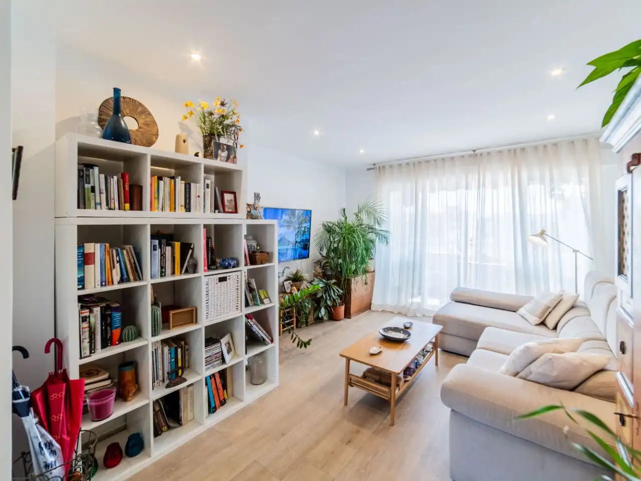 Living room of Flat for sale in Málaga Capital  with Air Conditioner, Terrace and Balcony