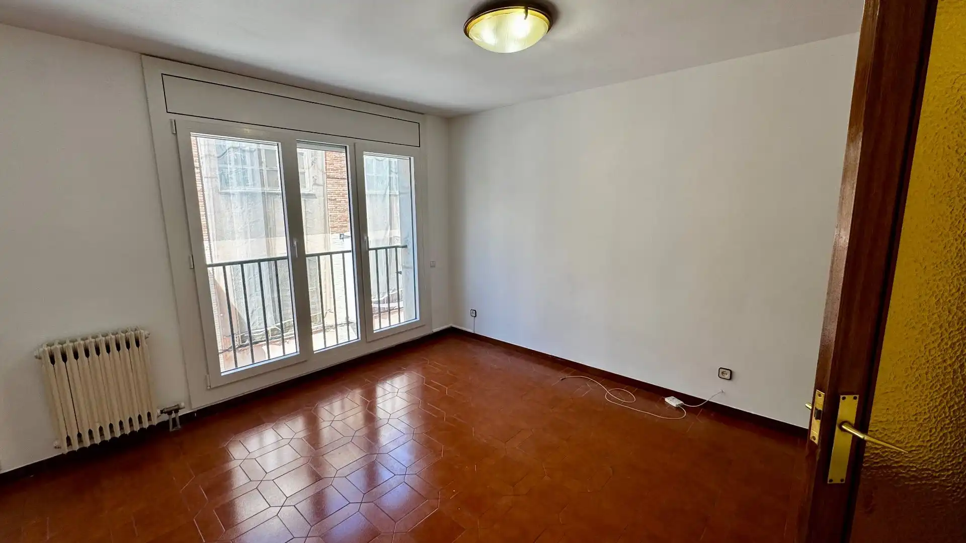 Habitación de Piso en venta en Terrassa con Aire acondicionado y Calefacción