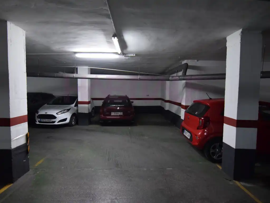 Einzelparkplatz zum Verkauf in Calle Torres, imagen 9