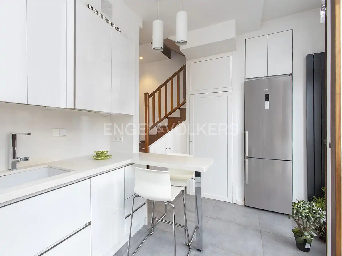 Cocina de Ático en venta en Gijón  con Calefacción, Parquet y Terraza