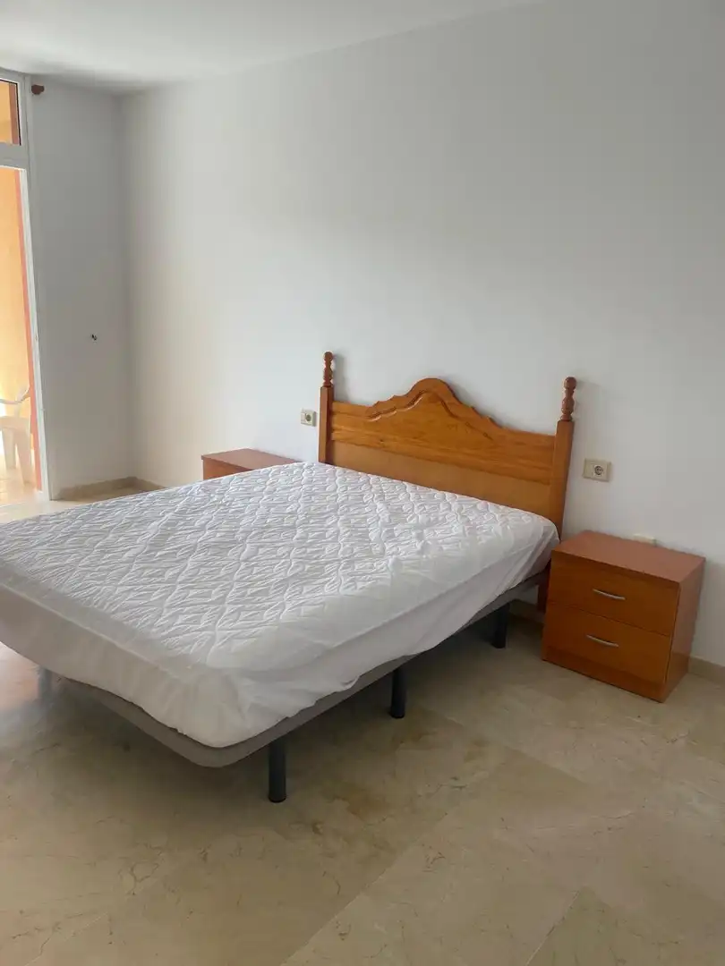 Appartamento con terrazza in affitto a Calle El Horno, imagen 6
