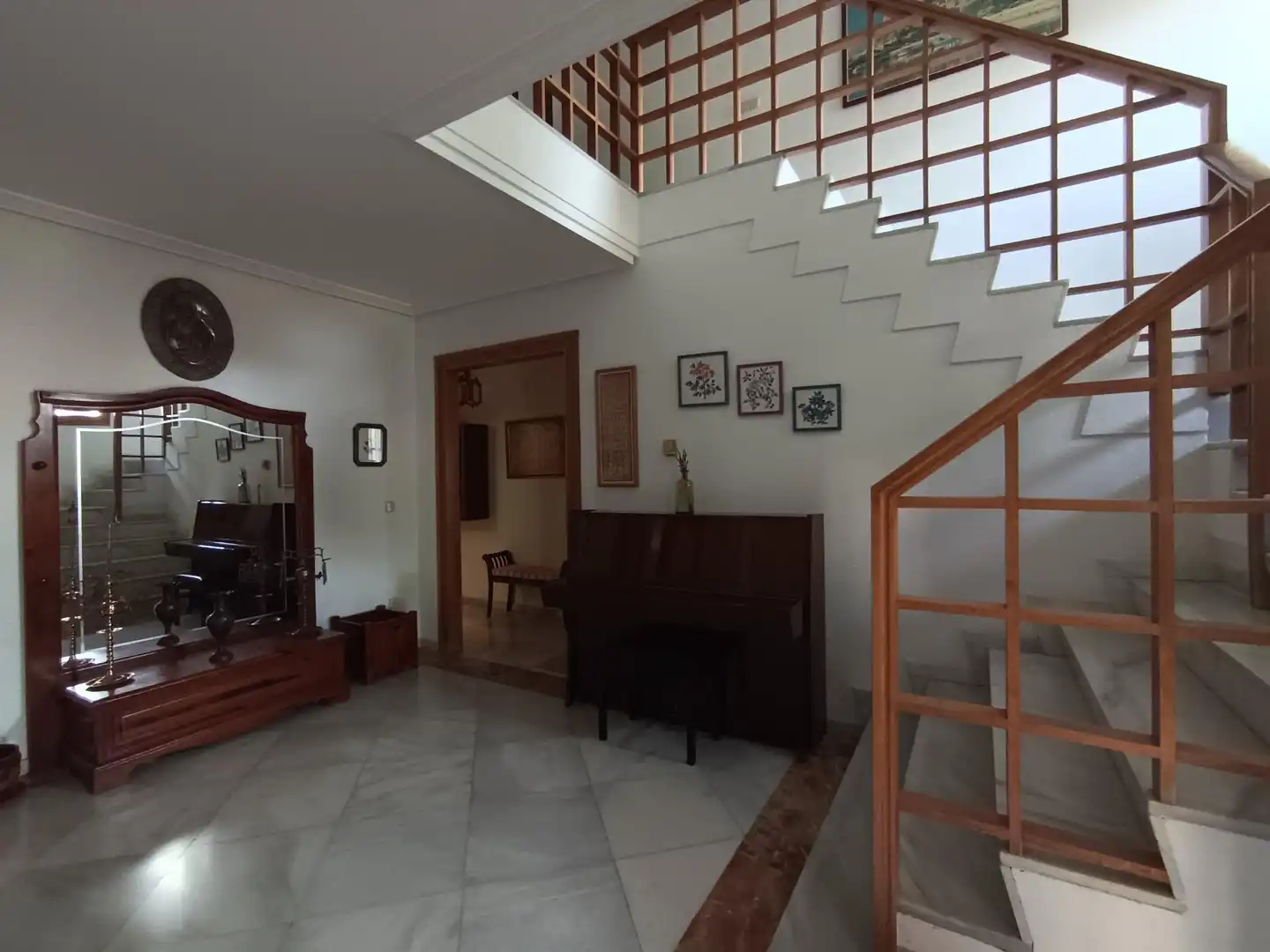 Houses for sale in Córdoba  with Air Conditioner and Private garden