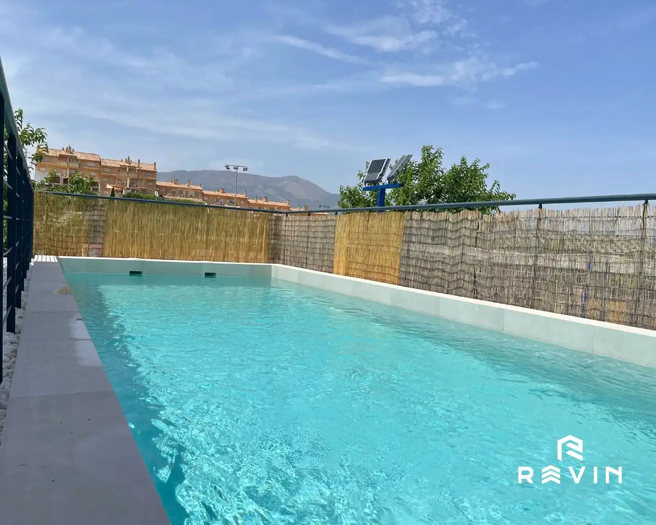 Piscina de Casa o chalet en venta en La Guardia de Jaén con Aire acondicionado, Calefacción y Jardín privado