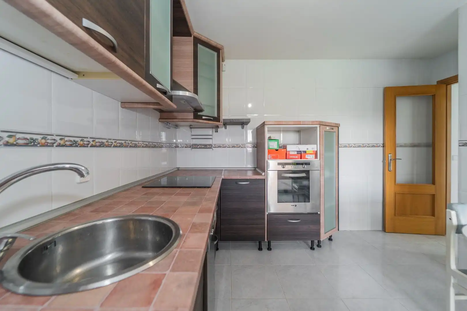 Cocina de Casa adosada en venta en Magán con Aire acondicionado, Calefacción y Jardín privado
