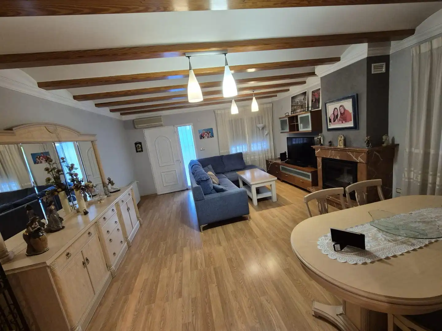 Living room of Detached homes for sale in Oliva  with Air Conditioner, Heating and Private garden