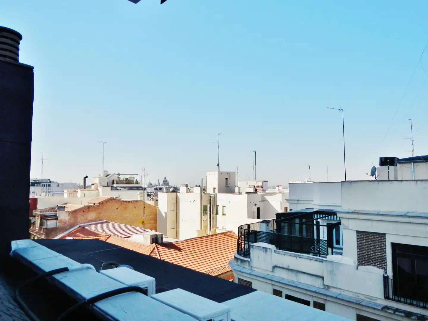 Exterior view of Attic for rent in Madrid  with Air Conditioner, Heating and Furnished