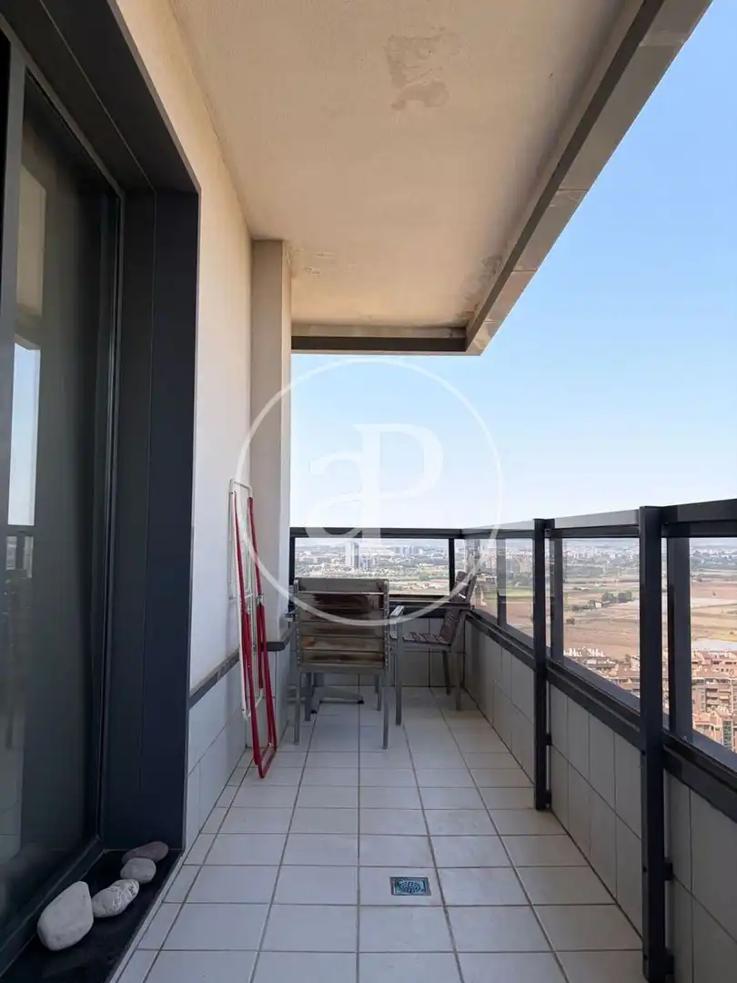 Terraza de Piso de alquiler en Valencia con Aire acondicionado, Calefacción y Jardín privado