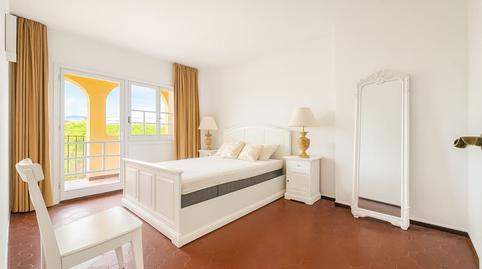 Foto 4 de Apartament en venda a Cabopino - Artola, Marbella