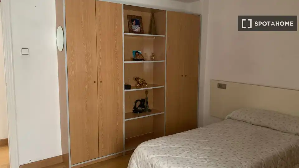 Bedroom of Flat for share in Alicante / Alacant  with Air Conditioner, Terrace and Furnished