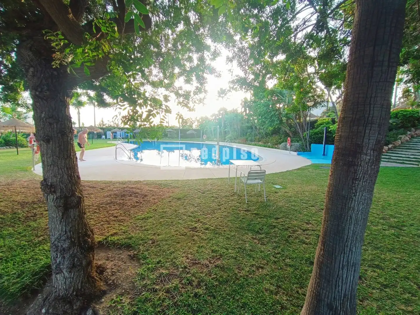 Swimming pool of Flat for rent in Benalmádena  with Air Conditioner, Private garden and Terrace