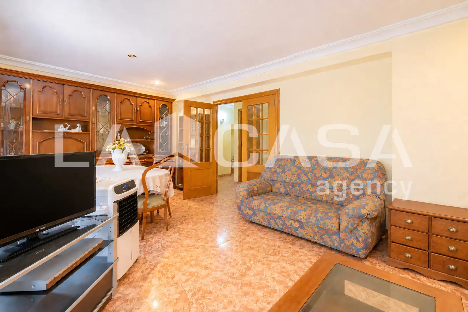 Appartamento con terrazza in vendita a Carrer de les Arts i dels Oficis, imagen 2