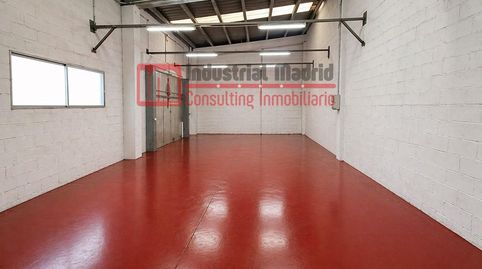 Foto 4 von Fabrikhallen zum Verkauf in Loeches, Madrid