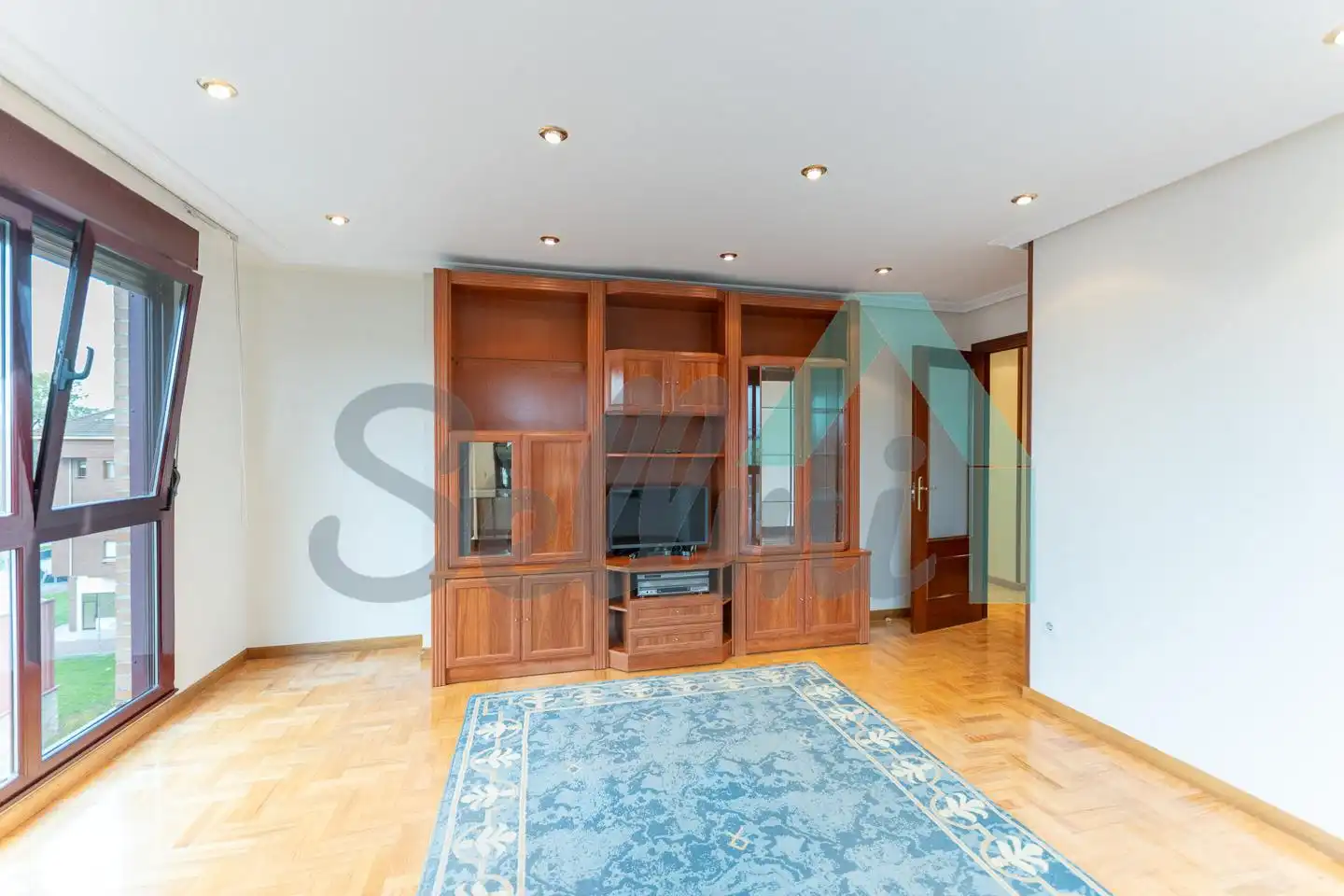 Living room of Flat for rent in Lugones