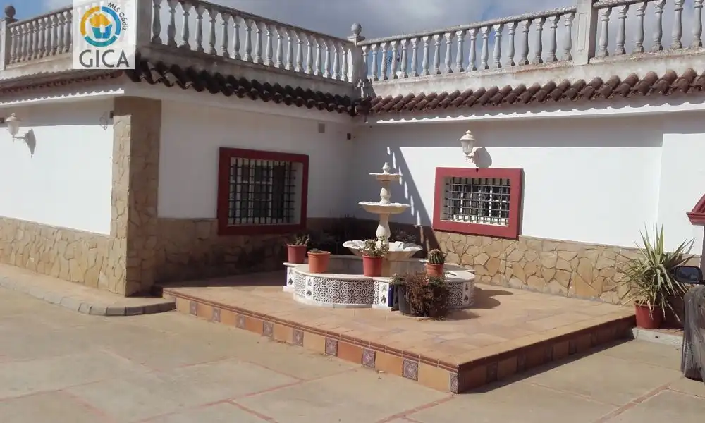 Houses for sale in Jerez de la Frontera  with Terrace, Swimming Pool and Alarm