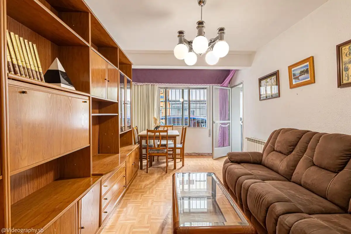 Wohnzimmer von Erdgeschoss zum Verkauf in Alcalá de Henares mit Heizung, Terrasse und Balkon