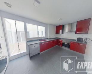 Cuina de Pis en venda en  Valencia Capital amb Aire condicionat, Calefacció i Terrassa