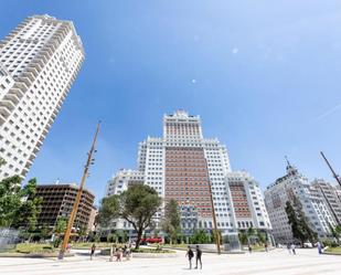 Exterior view of Apartment for sale in  Madrid Capital  with Heating, Terrace and Balcony