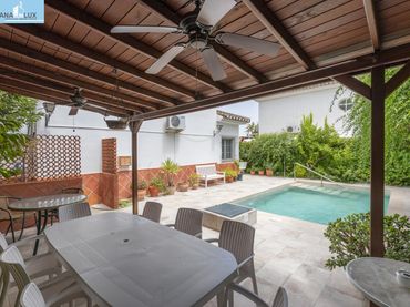 Villa avec balcon à vendre à Camino de Gojar