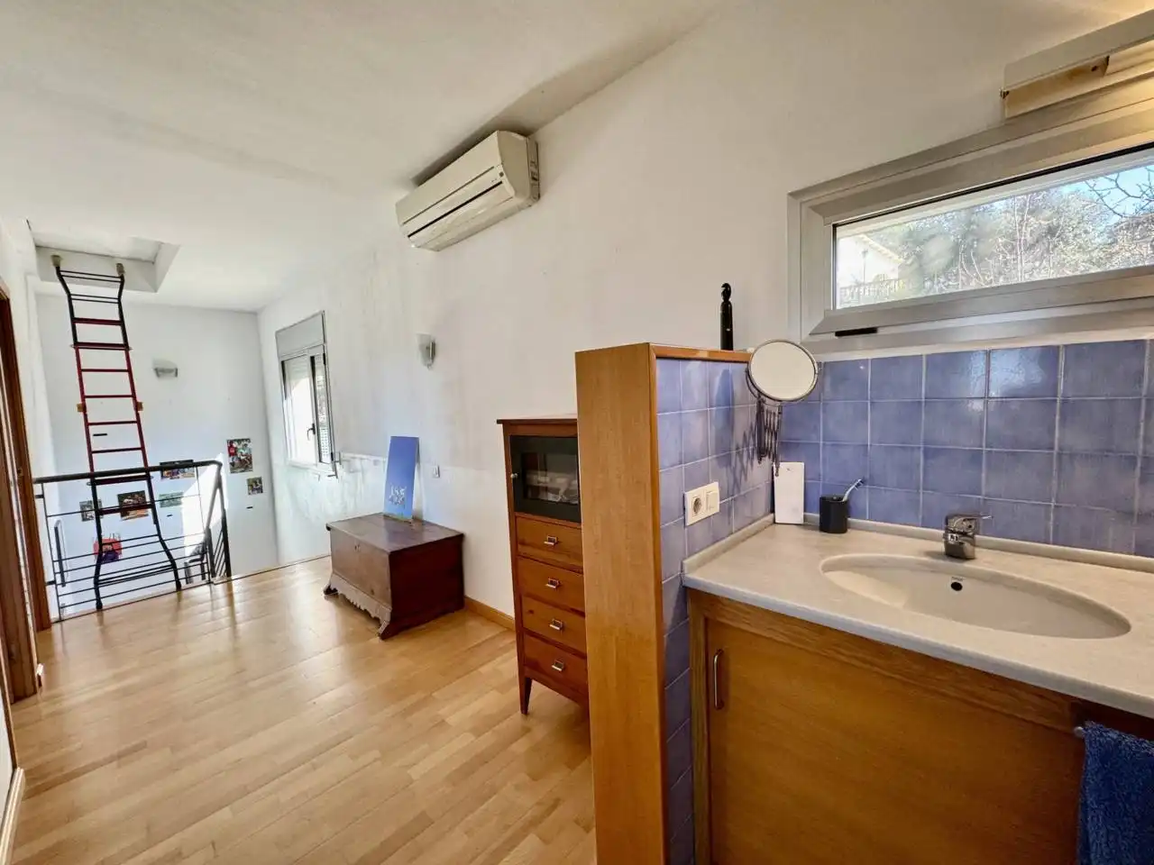 Habitación de Casa o chalet en venta en La Roca del Vallès con Aire acondicionado, Calefacción y Jardín privado