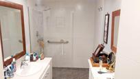 Bathroom of Flat for sale in Sant Just Desvern  with Air Conditioner, Heating and Private garden