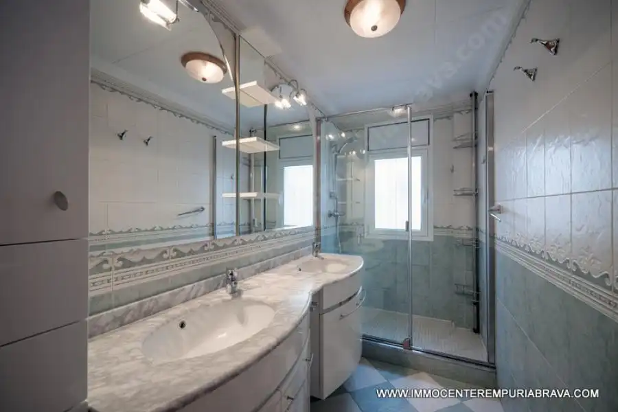 Flat with lift for sale in Nord, imagen 10
