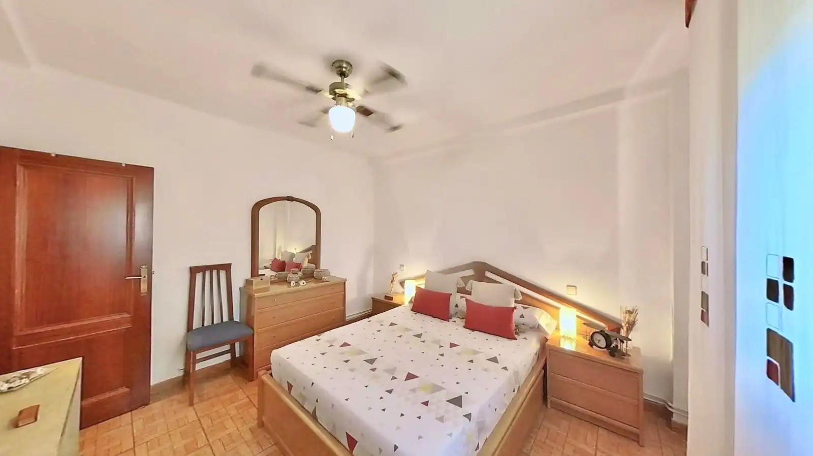 Habitación de Apartamento en venta en Alcorcón con Aire acondicionado, Calefacción y Terraza