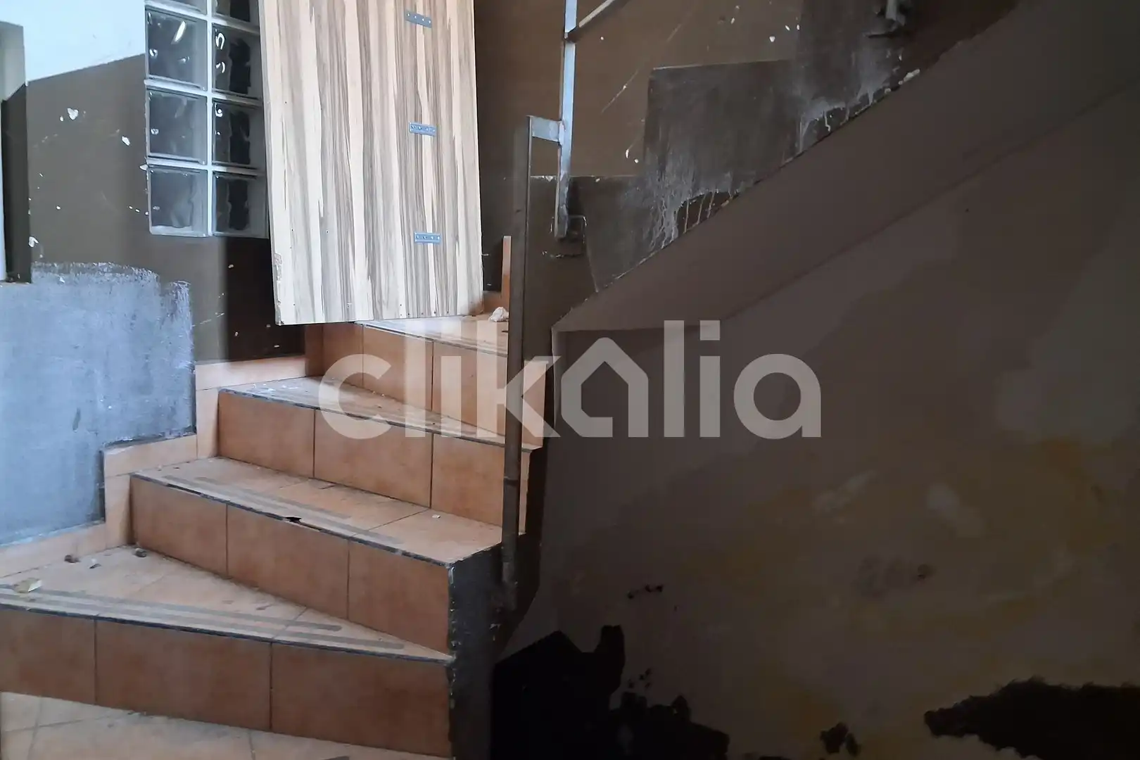 Einfamilien-Reihenhaus zum Verkauf in Sabadell mit Terrasse