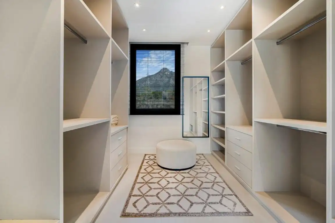 Bedroom of Houses for sale in Marbella  with Air Conditioner, Heating and Private garden