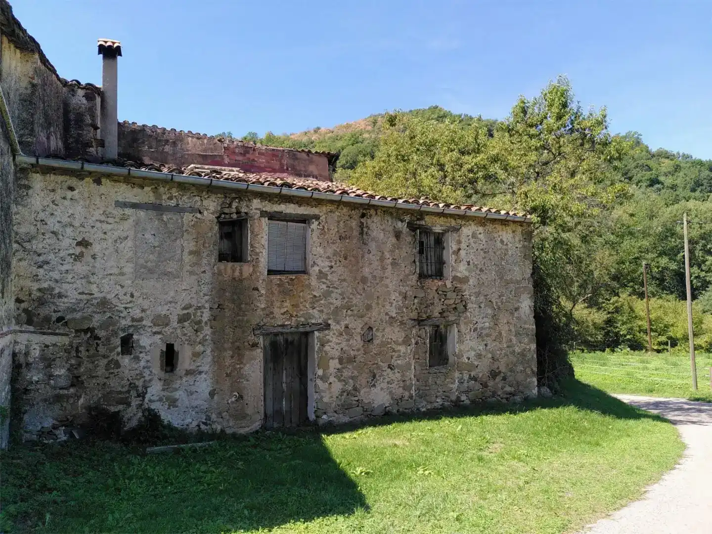 Vista exterior de Finca rústica en venda en Santa Pau, Girona