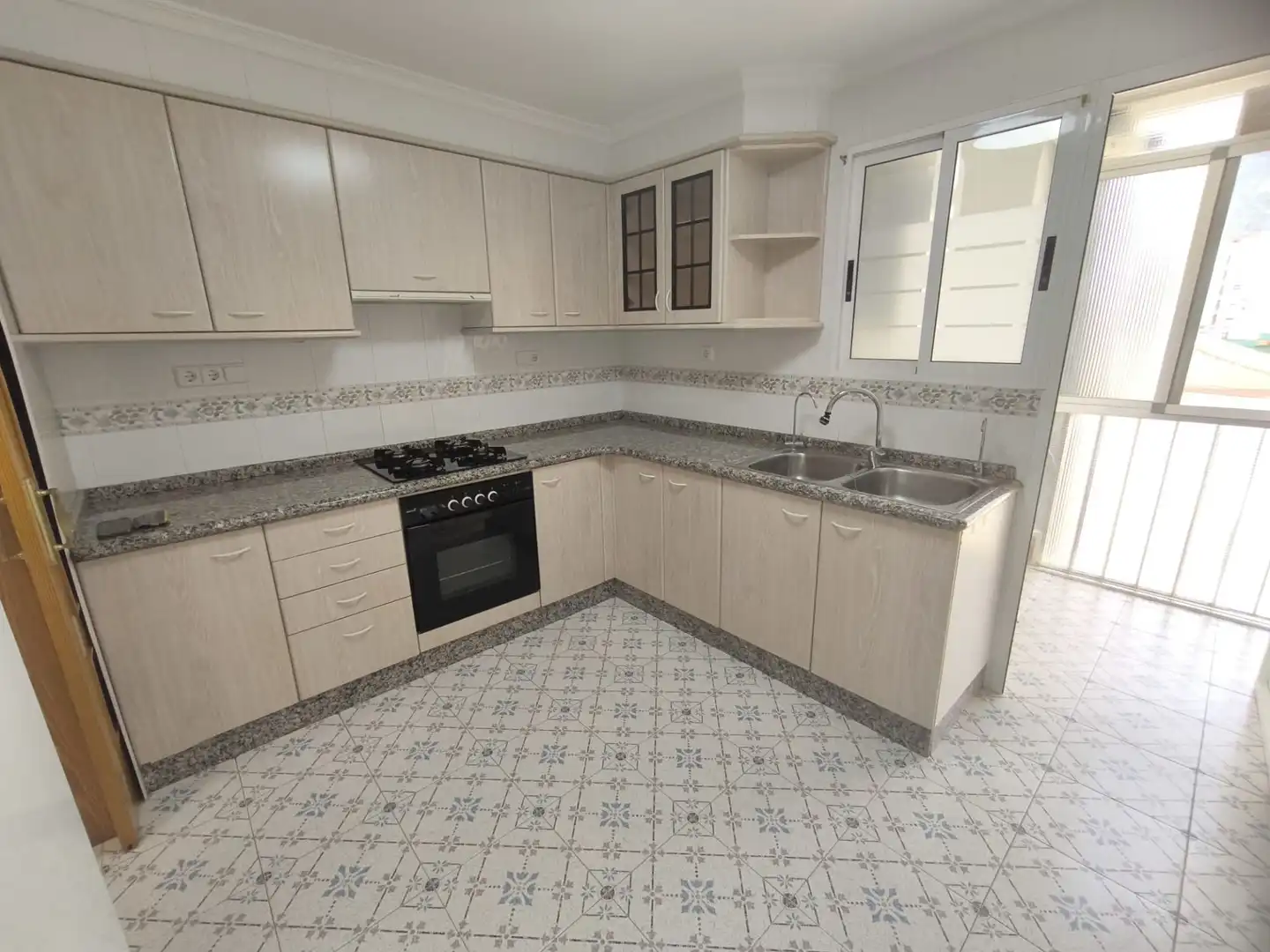 Cocina de Piso en venta en Alcoy / Alcoi con Calefacción, Trastero y Amueblado