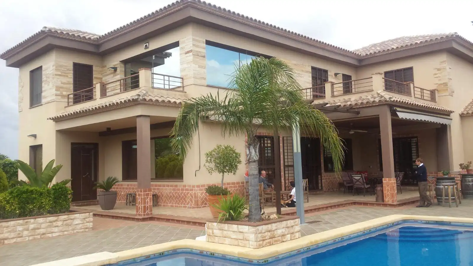 Villa mit Pool zum Verkauf in La Carlota