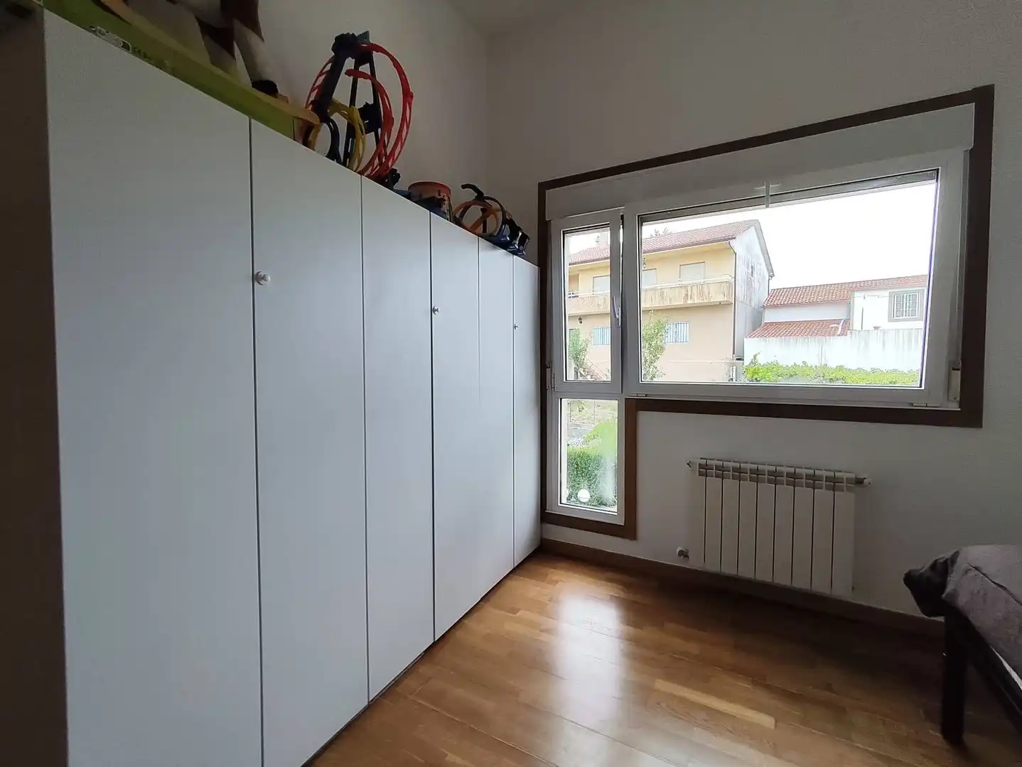 Habitación de Casa adosada en venta en Teo con Calefacción, Jardín privado y Terraza