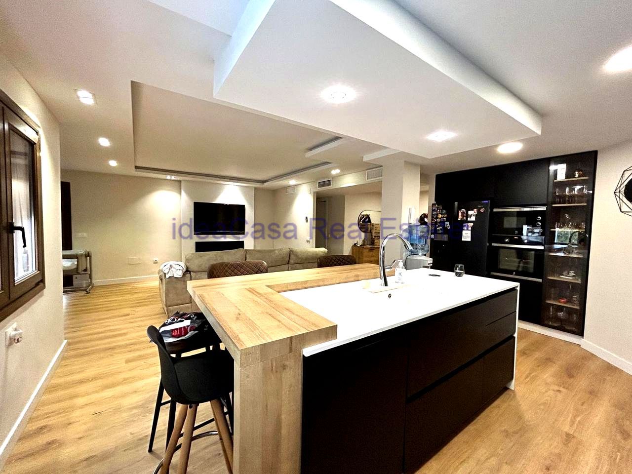 Kitchen of Flat for sale in Málaga Capital  with Air Conditioner, Terrace and Storage room