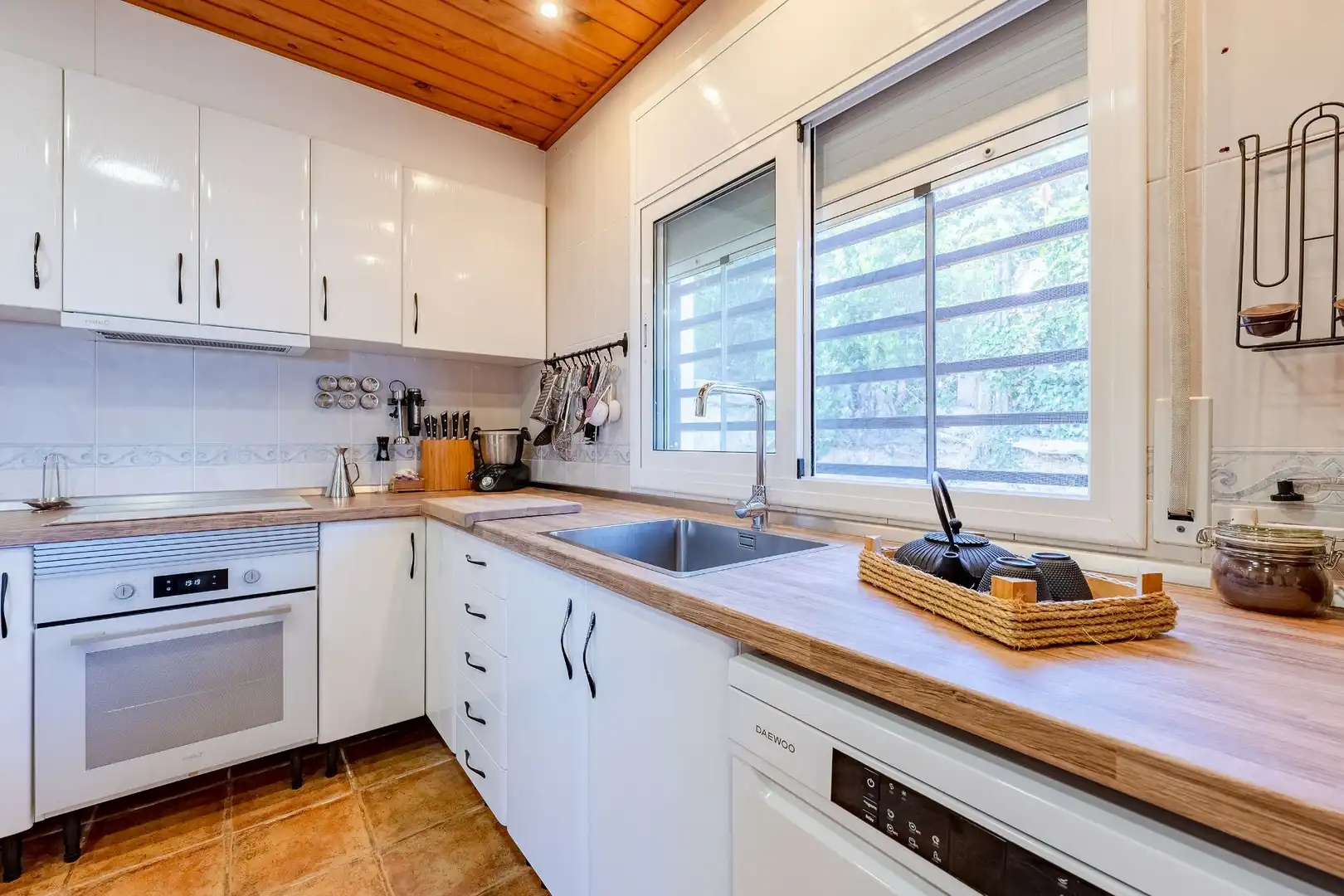 Kitchen of Houses for sale in Sant Cebrià de Vallalta  with Heating, Private garden and Storage room